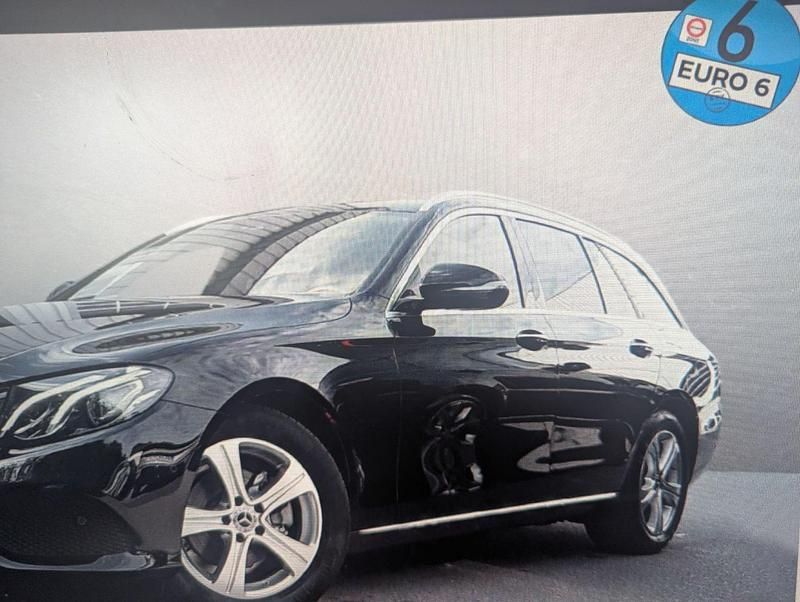 Gebraucht Mercedes E220 194 PS (142 kW) 2018 Schwarz Kombi