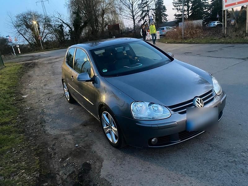 Gebraucht VW Golf V 80 PS (58 kW) 2007 Grau Kleinwagen
