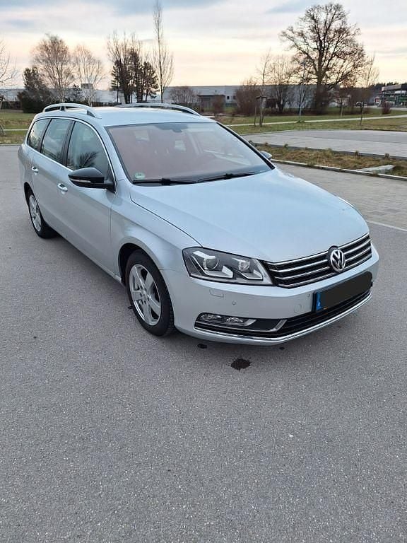 Gebraucht VW Passat Edition 140 PS (102 kW) 2014 Silber Kombi