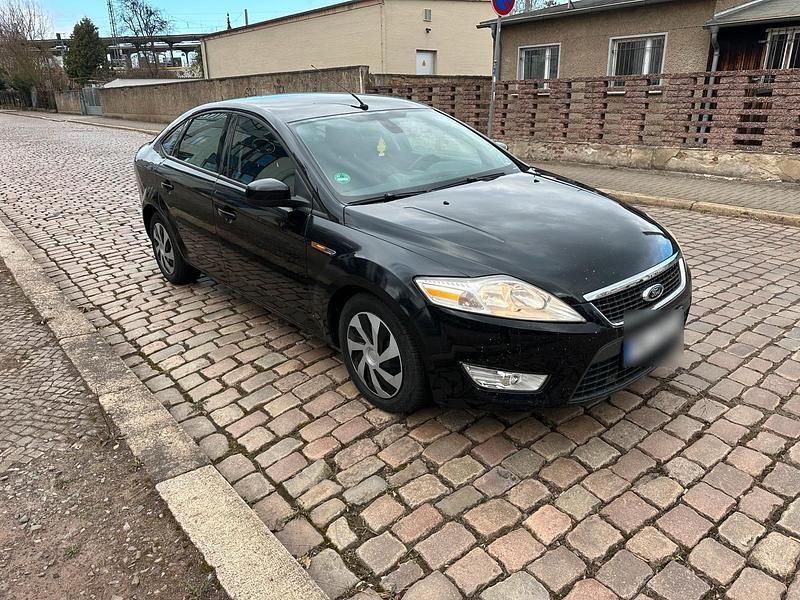 Gebraucht Ford Mondeo 150 PS (110 kW) 2008 Schwarz Limousine
