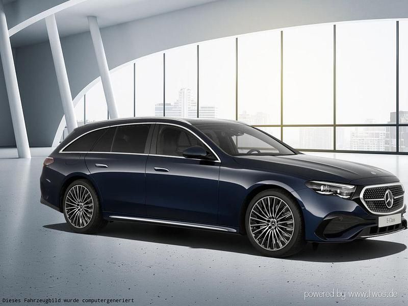Gebraucht Mercedes E450 AMG line 381 PS (280 kW) 2024 Metalliclack nautikblau Kombi