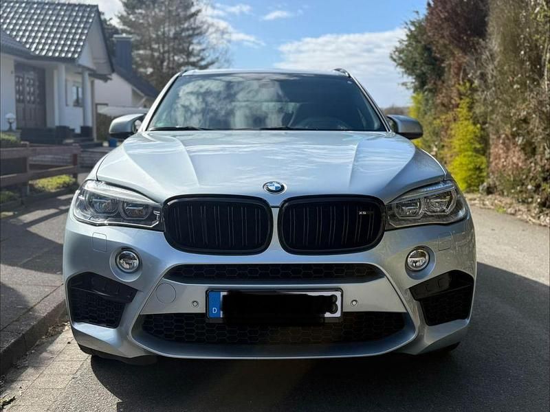 Gebraucht BMW X5 M Performance 575 PS (422 kW) 2017 Grau SUV