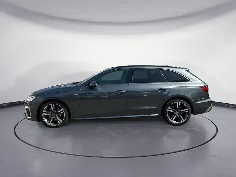 Gebraucht Audi A4 S-Line 204 PS (150 kW) 2023 Grau Kombi