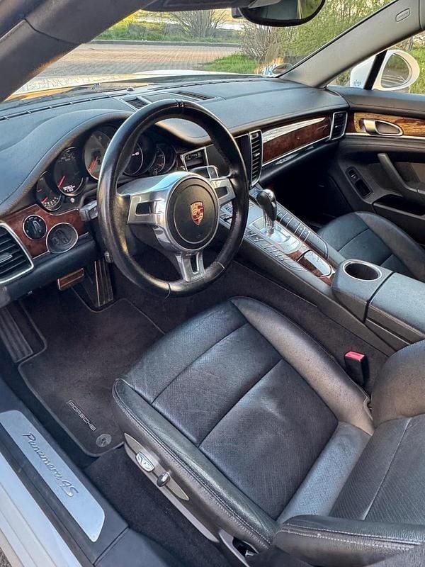Gebraucht Porsche Panamera 4S 400 PS (294 kW) 2012 Weiß Limousine