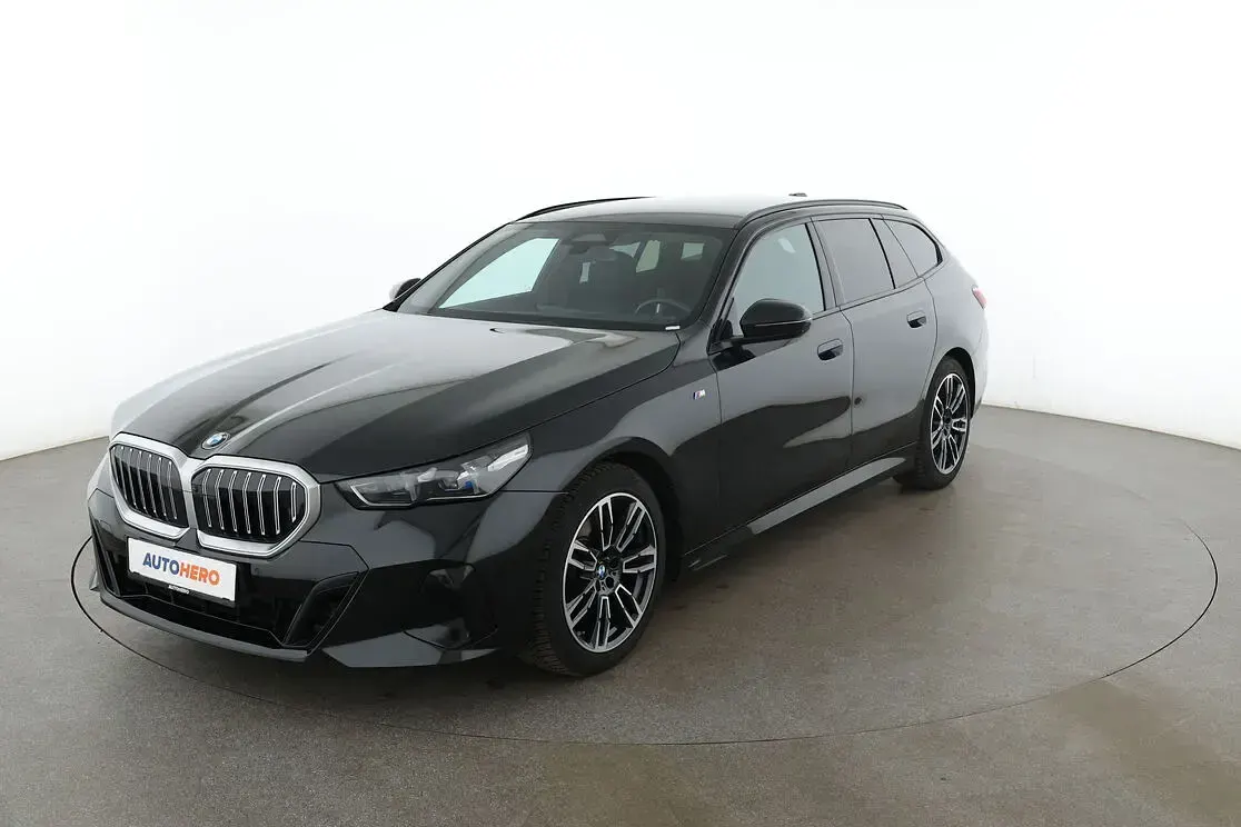 Gebraucht BMW 520 M Sport 197 PS (144 kW) 2024 Kombi