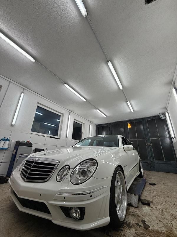 Gebraucht Mercedes E55 AMG AMG 500 PS (367 kW) 2005 Limousine
