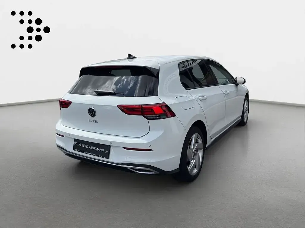 Gebraucht VW Golf VII GTE 245 PS (180 kW) 2021 Weiß Kleinwagen