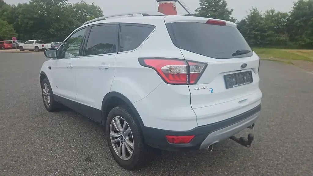 Gebraucht Ford Kuga Cool & Connect 150 PS (110 kW) 2018 Weiß SUV