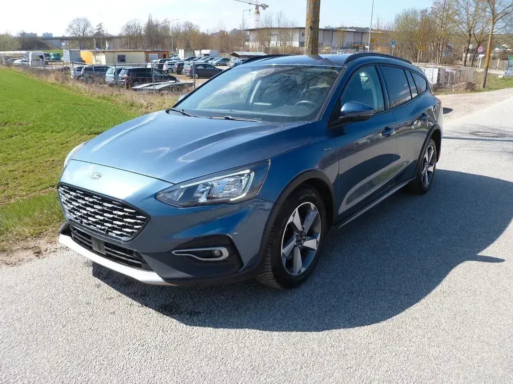 Brugt Ford Focus Active 116 HK (85 kW) 2021 Blå Sedan