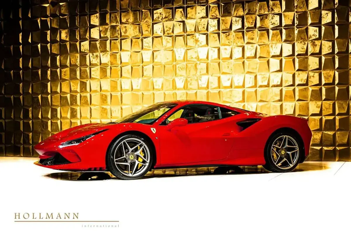 Gebraucht Ferrari F8 719 PS (528 kW) 2021 Rosso corsa Coupé