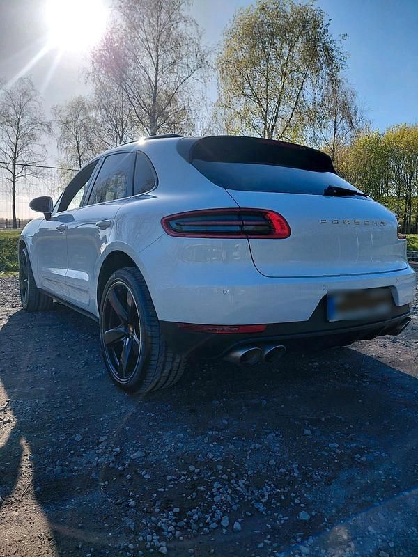 Gebraucht Porsche Macan S 258 PS (189 kW) 2016 Weiß SUV