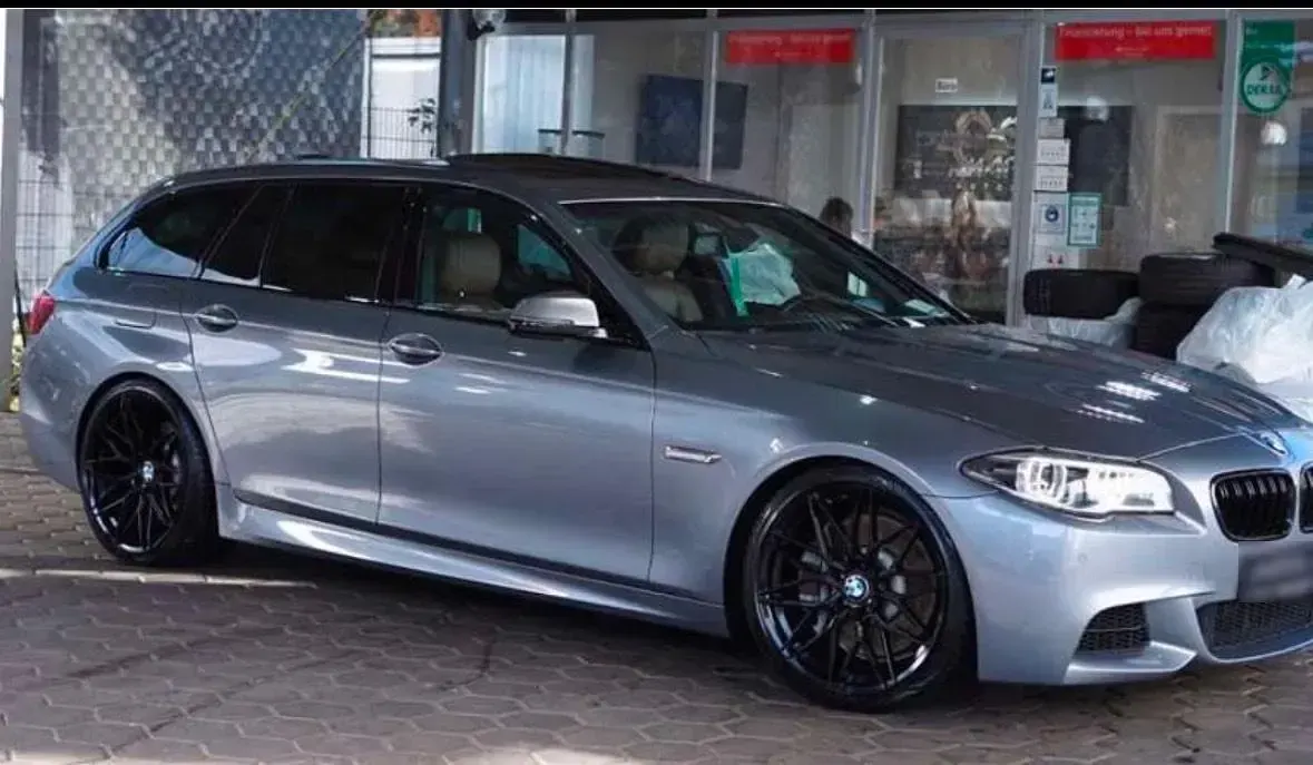 Gebraucht BMW 550 381 PS (280 kW) 2016 Silber Kombi