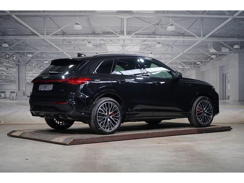 Neu Audi Q5 Edition .1 367 PS (269 kW) 2026 Mythosschwarz metallic SUV