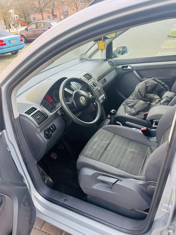 Gebraucht VW Touran 140 PS (102 kW) 2006 Grau Van / Kleinbus