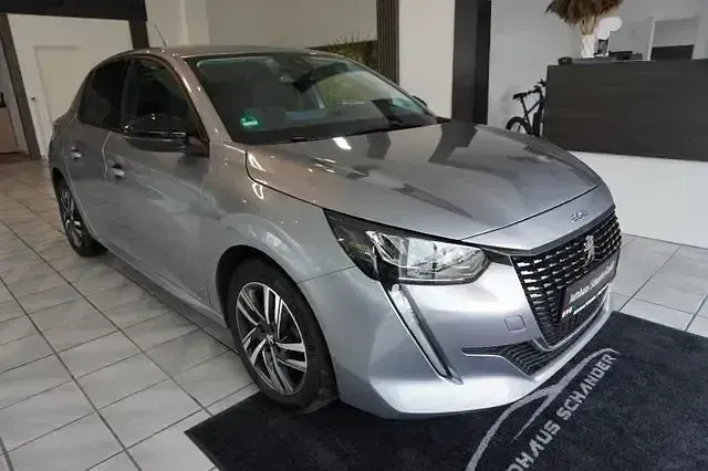 Gebraucht Peugeot 208 Allure 101 PS (74 kW) 2023 Silber Kleinwagen