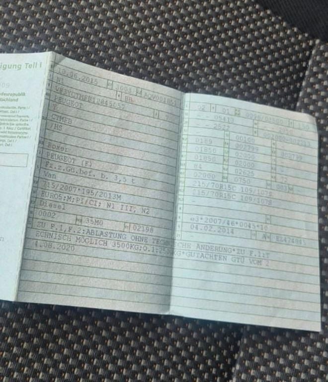 Gebraucht Peugeot Boxer 131 PS (96 kW) 2015 Weiß Van