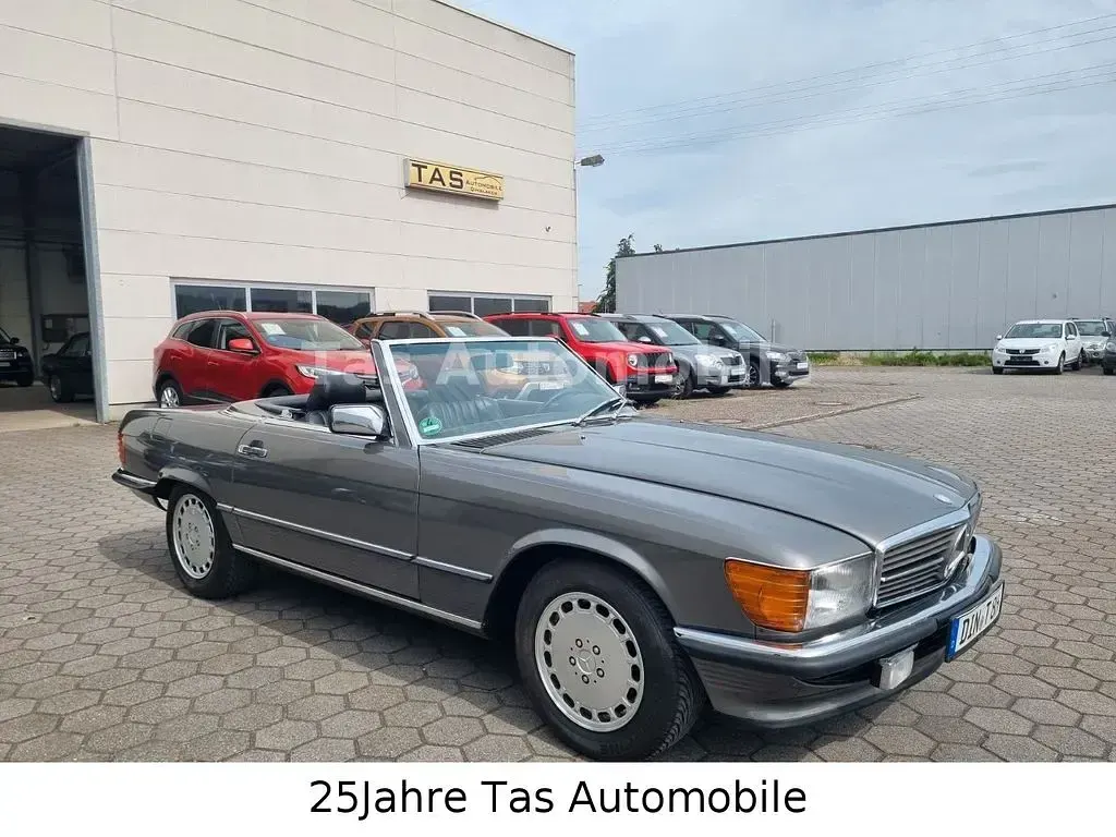 Gebraucht Mercedes 300 179 PS (131 kW) 1987 Grau Cabrio