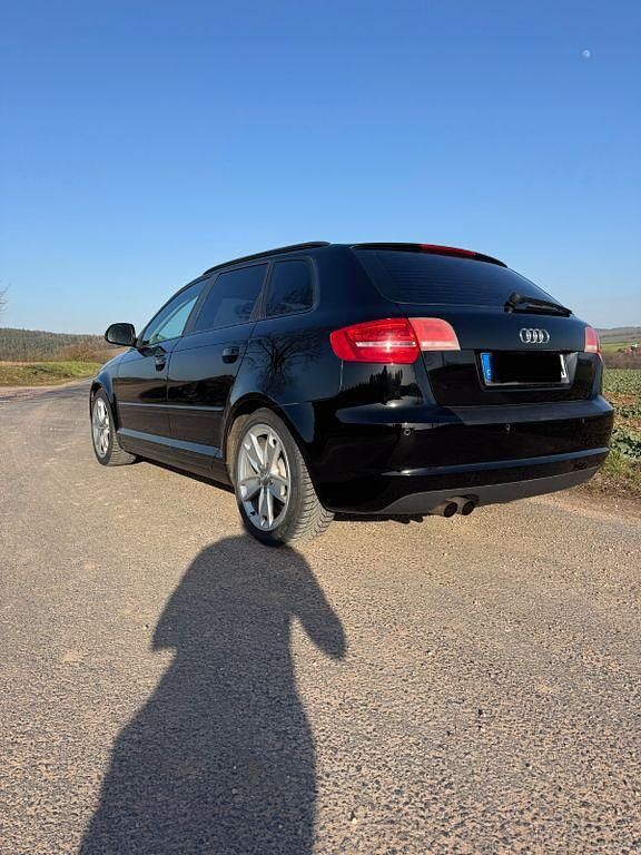 Gebraucht Audi A3 Ambiente 125 PS (91 kW) 2008 Schwarz Kleinwagen