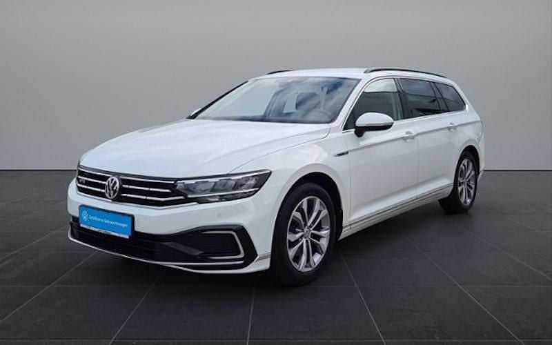 Gebraucht VW Passat GTE 218 PS (160 kW) 2020 Weiß Kombi