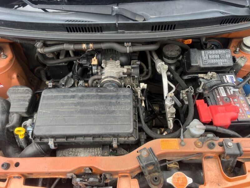 Gebraucht Daihatsu Trevis 58 PS (42 kW) 2007 Gold Kleinwagen