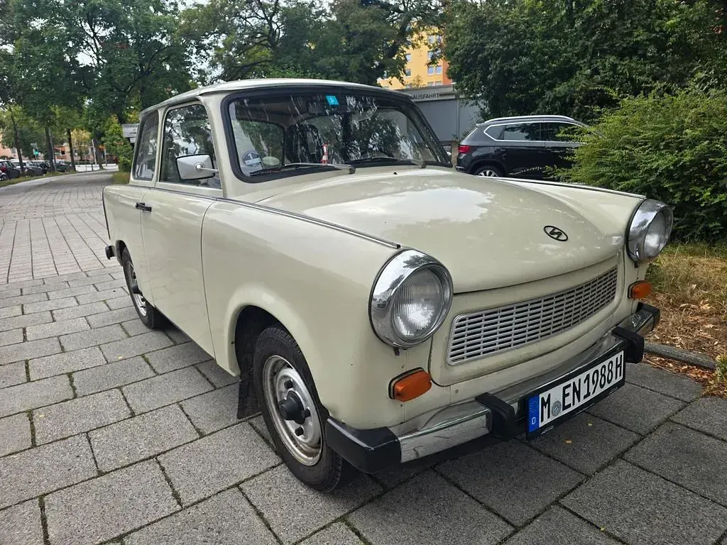 Gebraucht Trabant 601 26 PS (19 kW) 1988 Weiß Kleinwagen