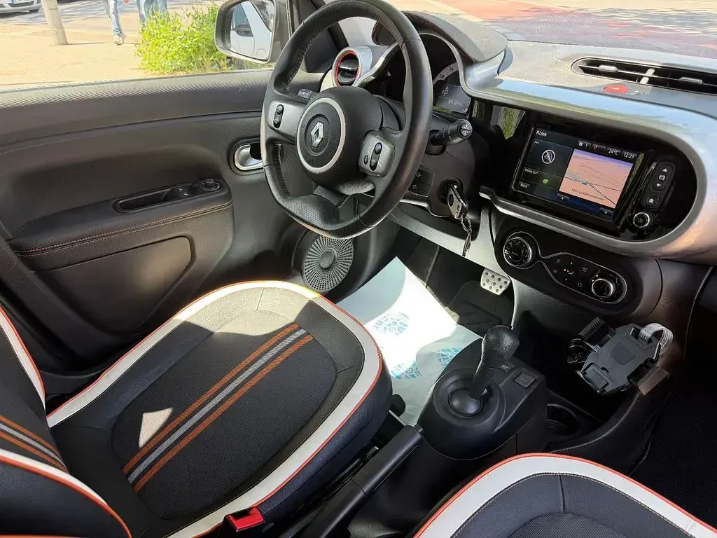 Gebraucht Renault Twingo GT 109 PS (80 kW) 2018 Schwarz Kleinwagen