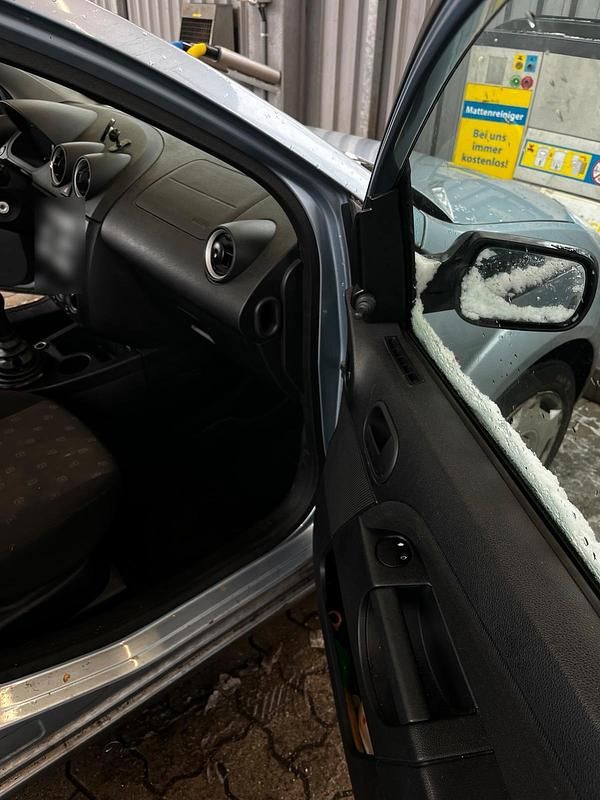 Gebraucht Ford Fiesta 2005 Blau Kleinwagen