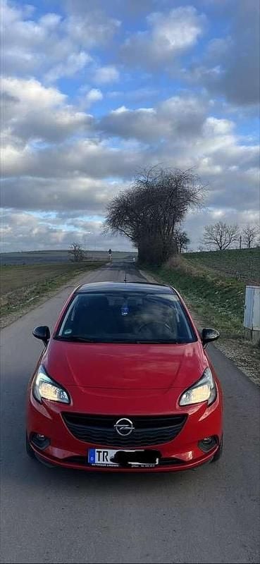 Gebraucht Opel Corsa Color Edition 90 PS (66 kW) 2017 Rot Kleinwagen