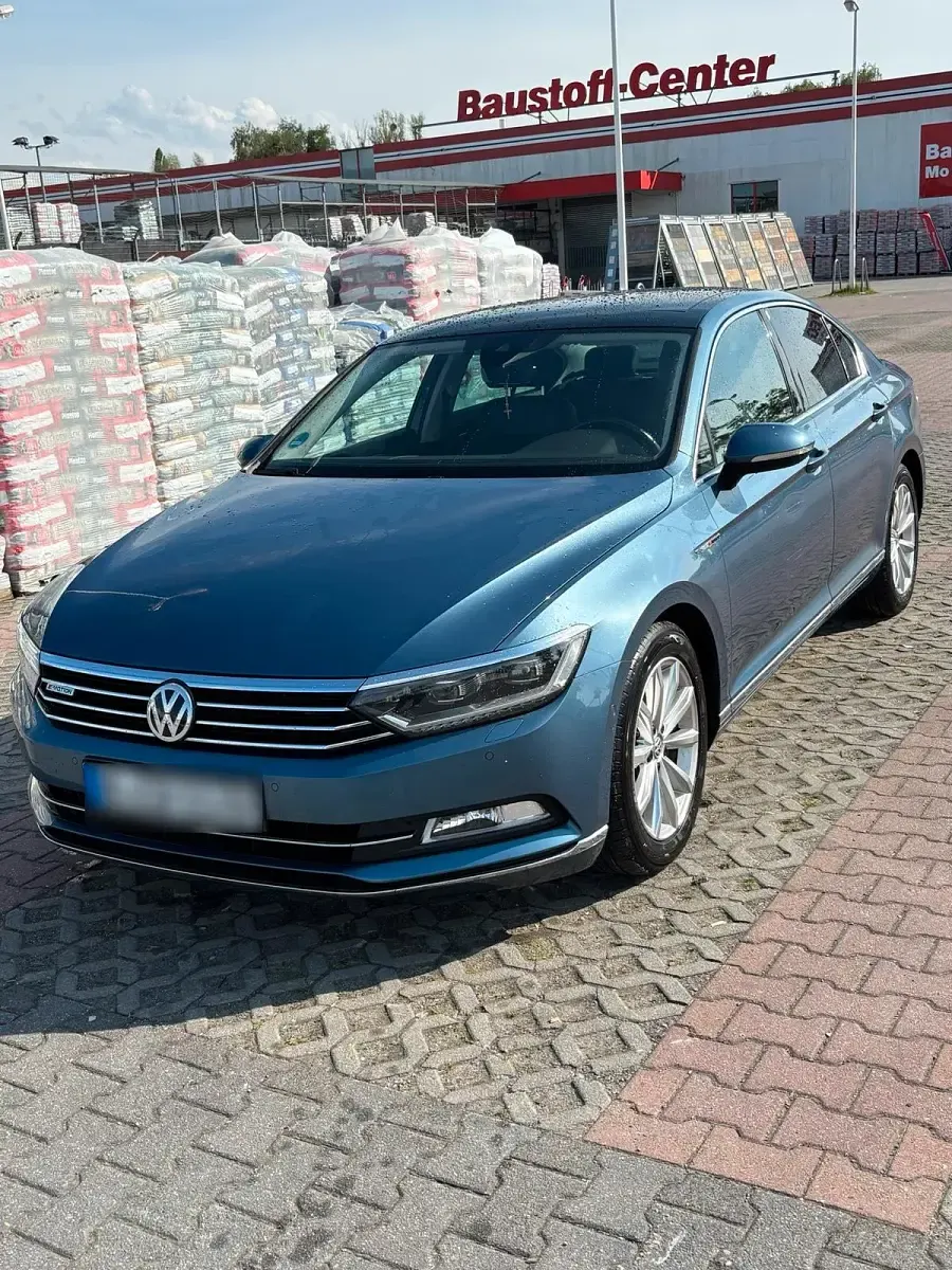 Gebraucht VW Passat 239 PS (175 kW) 2017 Blau Limousine