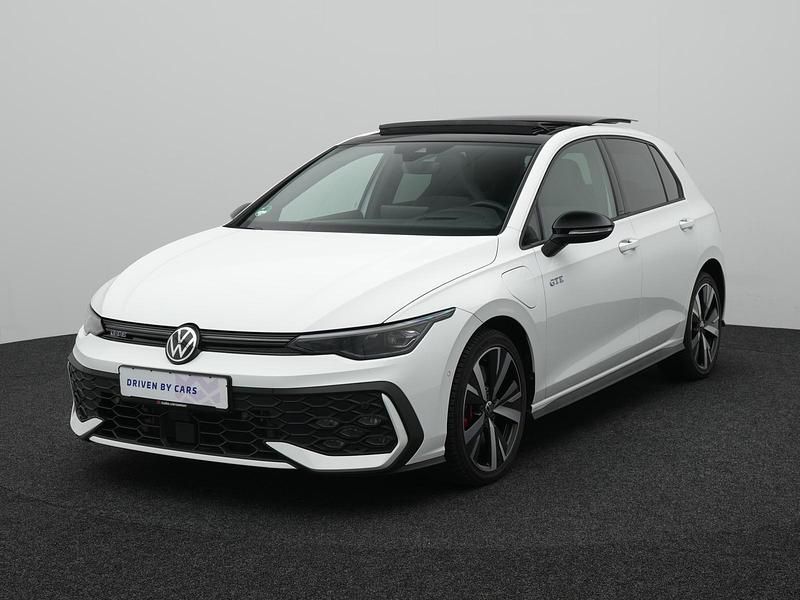 Gebraucht VW Golf VIII GTE 272 PS (200 kW) 2025 Pure white Limousine