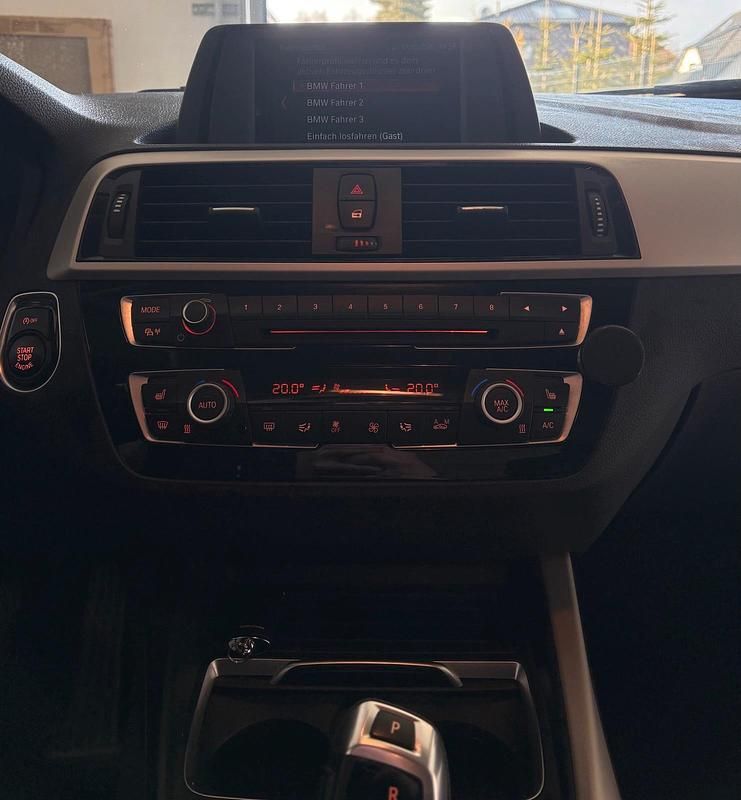 Gebraucht BMW 218 136 PS (100 kW) 2017 Grau Coupé