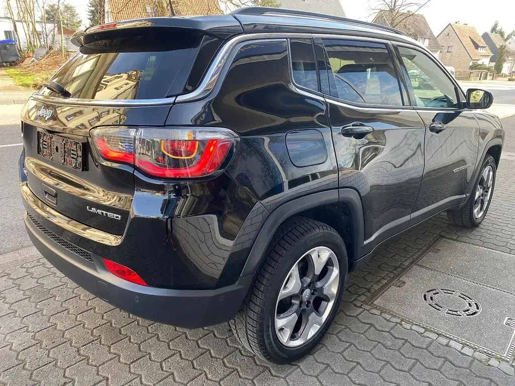 Used Jeep Compass Limited 140 HP (102 kW) 2019 Black SUV