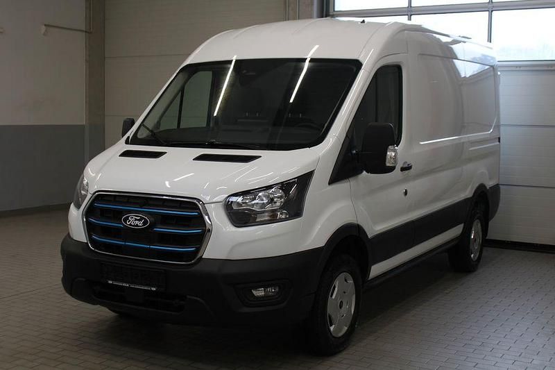 Neu Ford E-Transit 135 kW (184 PS) 2026 Weiß Van