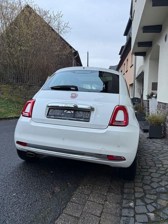 Gebraucht Fiat 500 Lounge 69 PS (50 kW) 2016 Weiß Kleinwagen