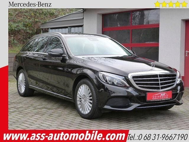 Schwarz Gebraucht 2016 Mercedes C180 Limousine | 19.490 € (Fairer Preis) - Bild 1/4