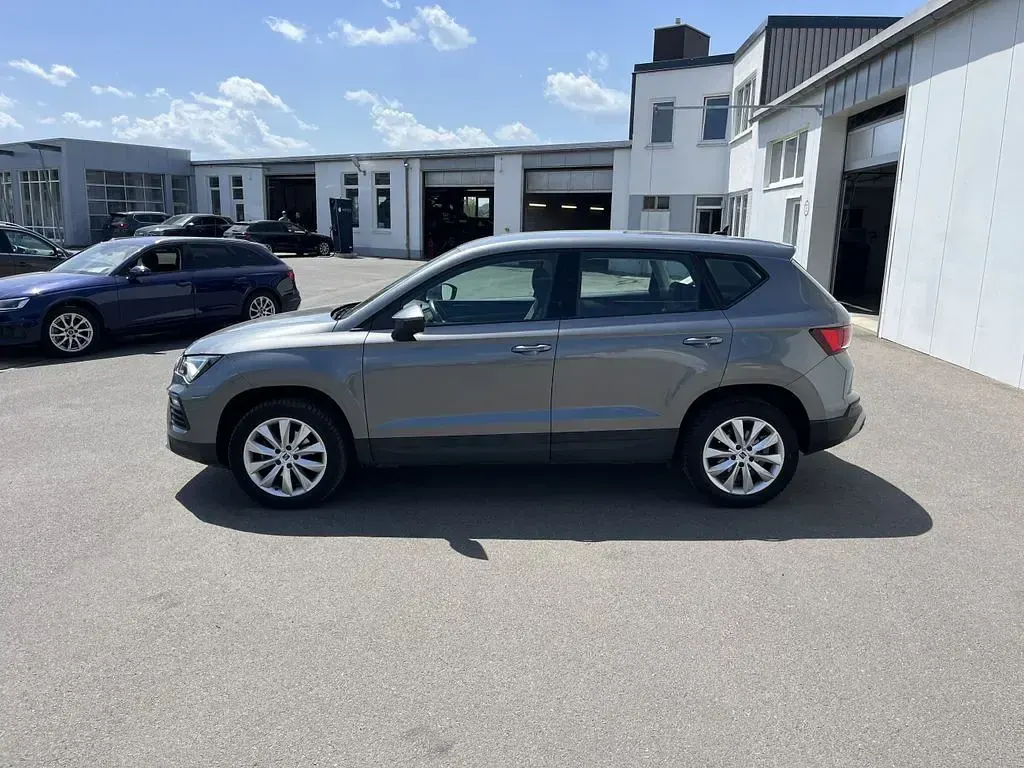 Gebraucht Seat Ateca Style 150 PS (110 kW) 2023 Grau SUV