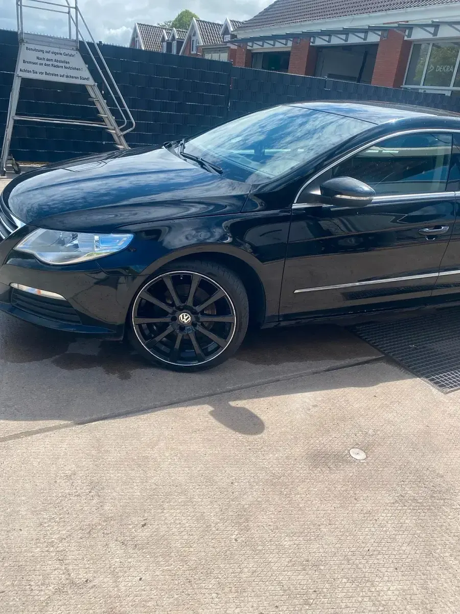 Usata VW Passat 170 CV (125 kW) 2009 Nero Berlina