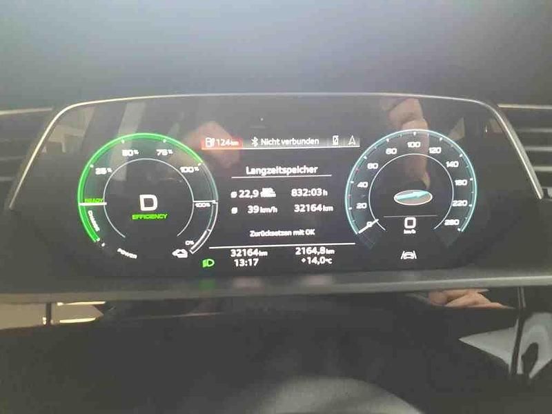 Gebraucht Audi e-tron Sportback Basis 230 kW (313 PS) 2022 Schwarz SUV