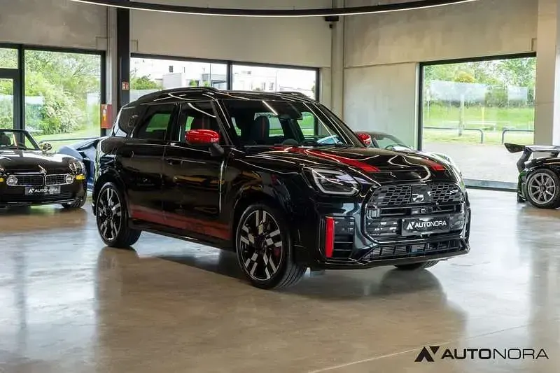 Gebraucht Mini John Cooper Works 300 PS (220 kW) 2024 Schwarz Kleinwagen