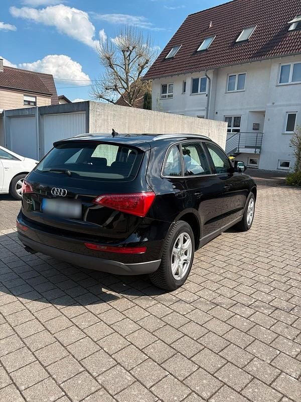 Usado Audi Q5 170 HP (125 kW) 2010 Preto SUV