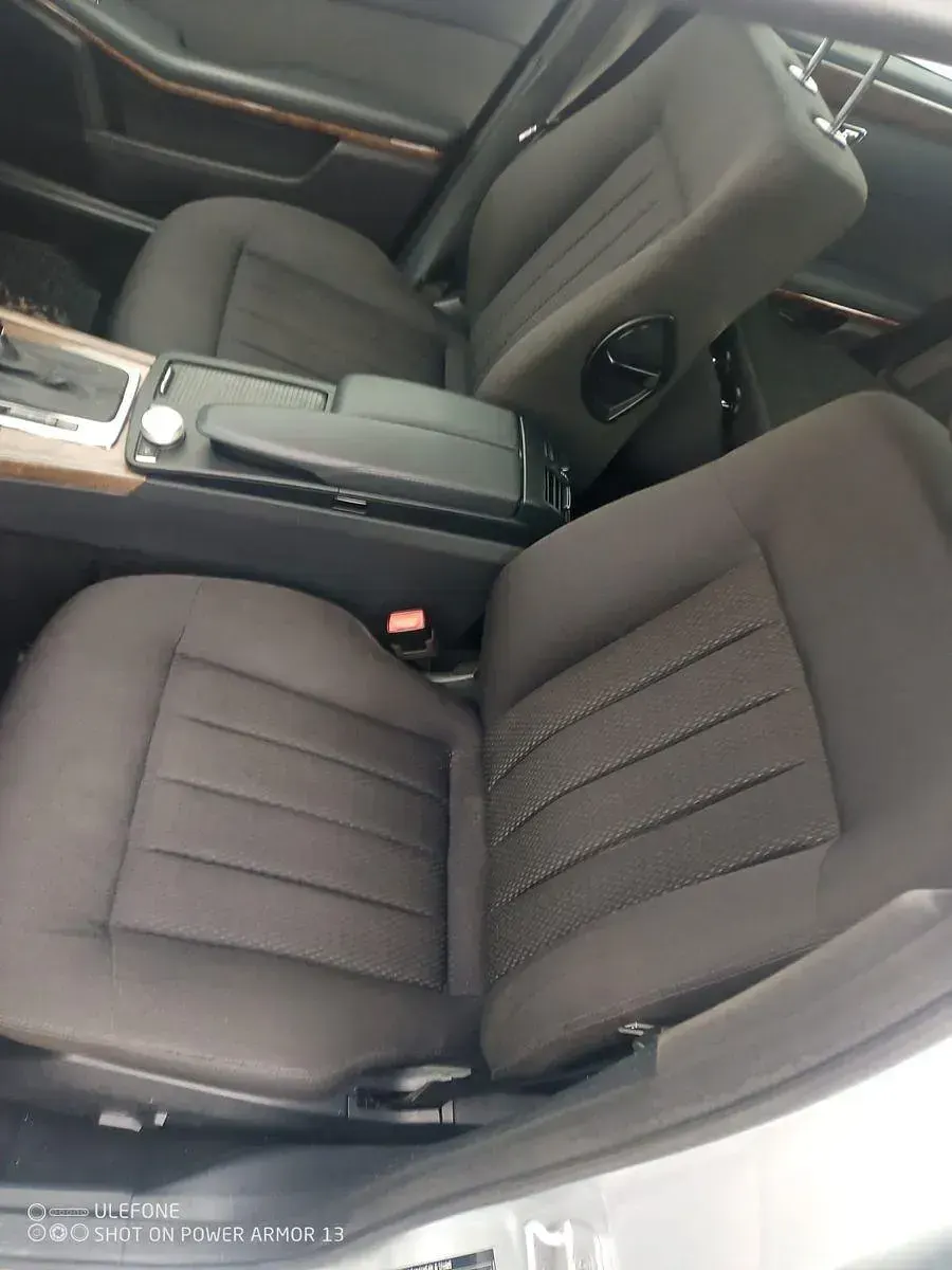 Gebraucht Mercedes E220 Elegance 170 PS (125 kW) 2011 Silber Kombi