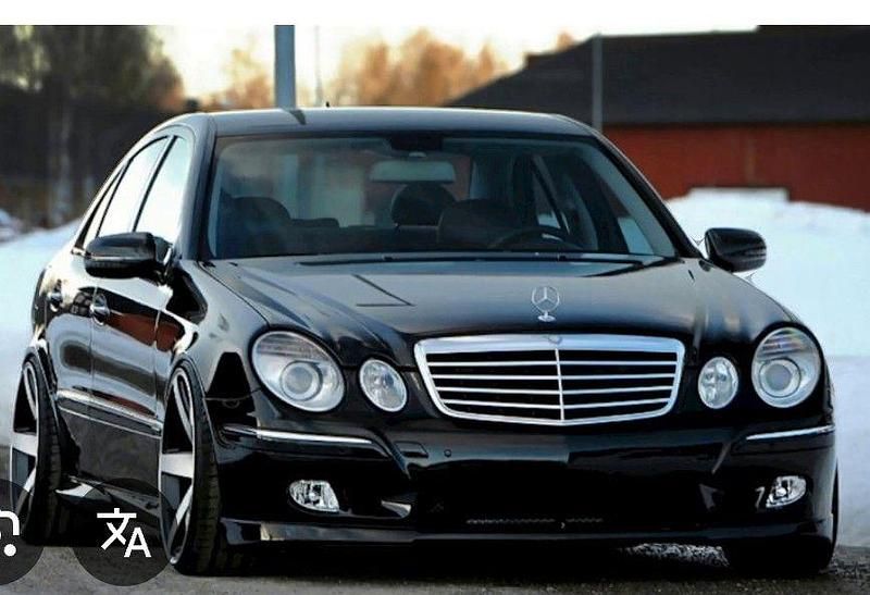 Schwarz Gebraucht 2007 Mercedes E220 Classic Limousine | 9.000 € - Bild 1/2