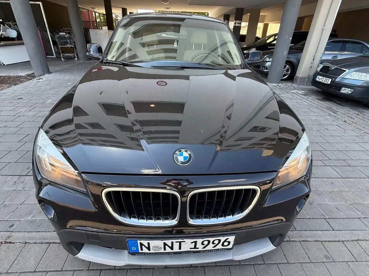 Gebraucht BMW X1 Sport Line 143 PS (105 kW) 2010 Schwarz SUV