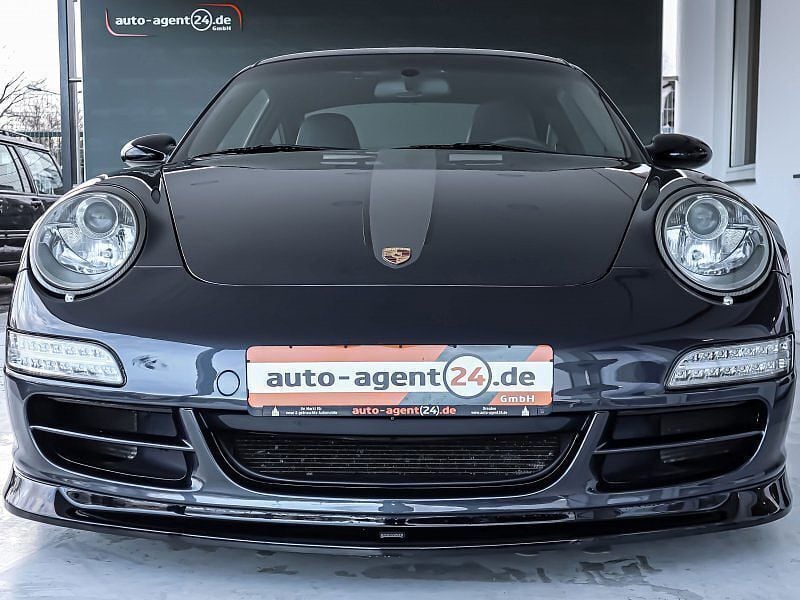Gebraucht Porsche 997 325 PS (239 kW) 2005 Atlasgrau metallic (lm7x) Coupé