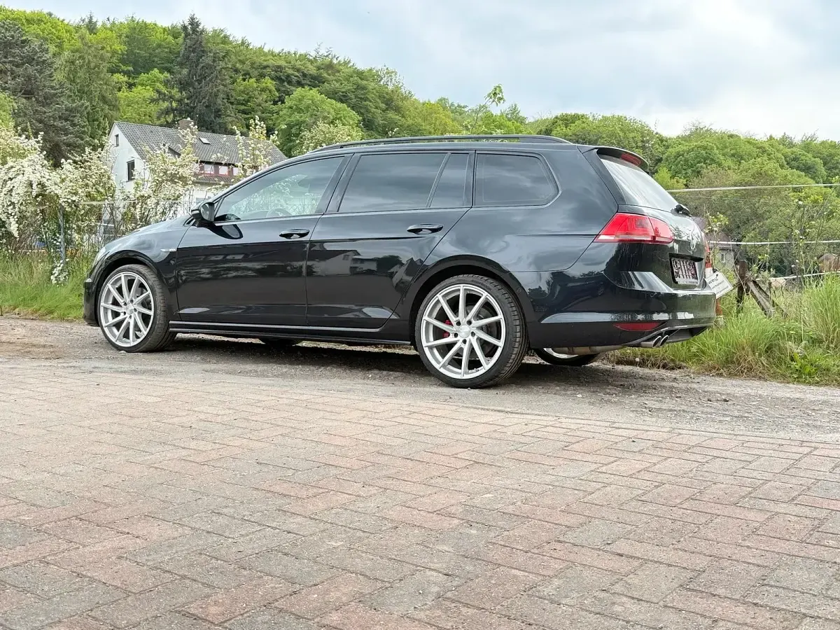 Gebraucht VW Golf VII GTD 184 PS (135 kW) 2015 Schwarz Kombi