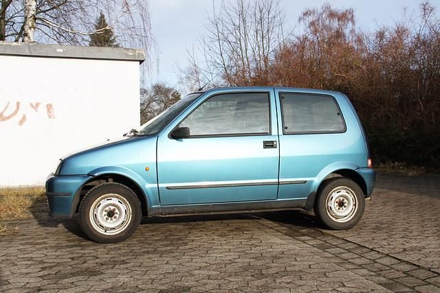 Gebraucht Fiat Cinquecento 39 PS (28 kW) 1997 Blau metallic Kleinwagen
