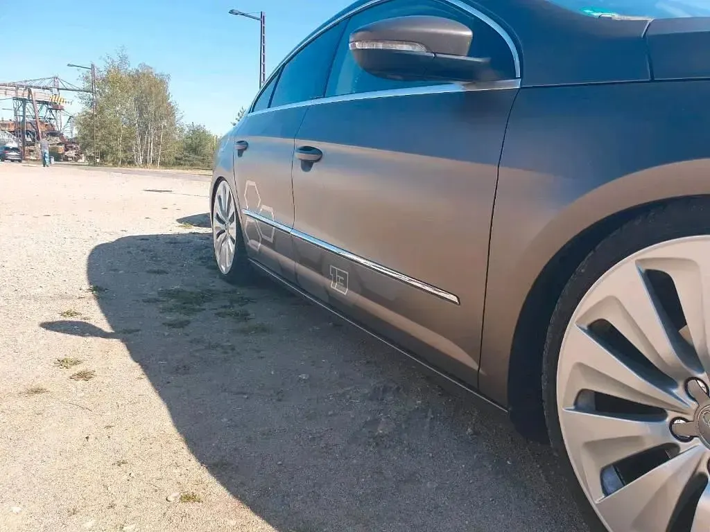 Gebraucht VW Passat 140 PS (102 kW) 2012 Braun Coupé