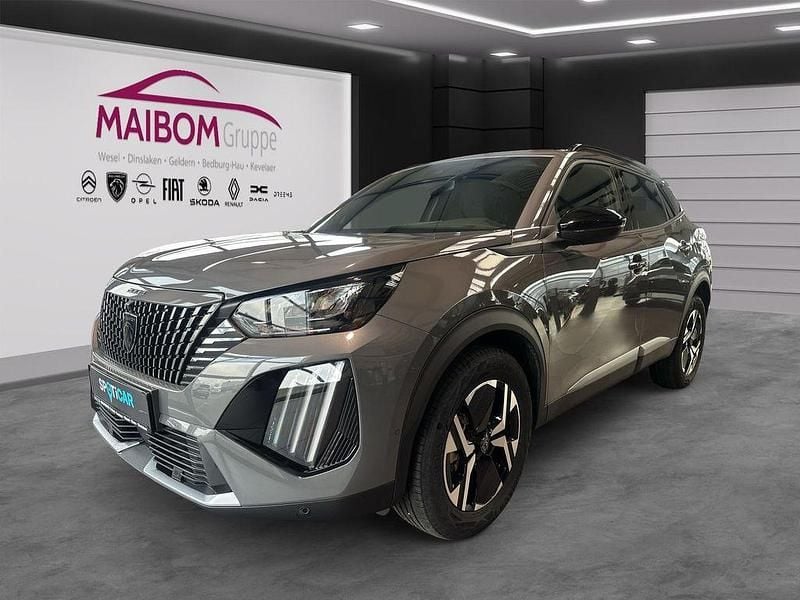 Neu Peugeot 2008 Allure 136 PS (100 kW) 2025 Grau/typ aussenverkleidung met SUV