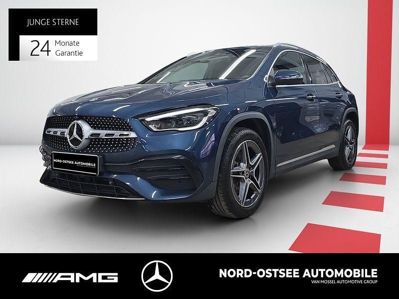 Denimblau metallic Gebraucht 2022 Mercedes GLA250 AMG SUV | 35.890 € (Guter Preis) - Bild 1/4
