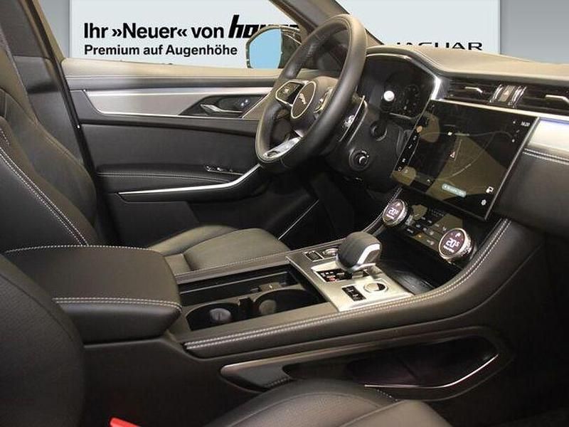 Gebraucht Jaguar F-Pace R-Dynamic 300 PS (220 kW) 2025 Santorini black SUV